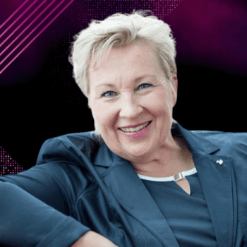 Brilliance Café – A cup ignited leadership inspiration by Lollo Molander